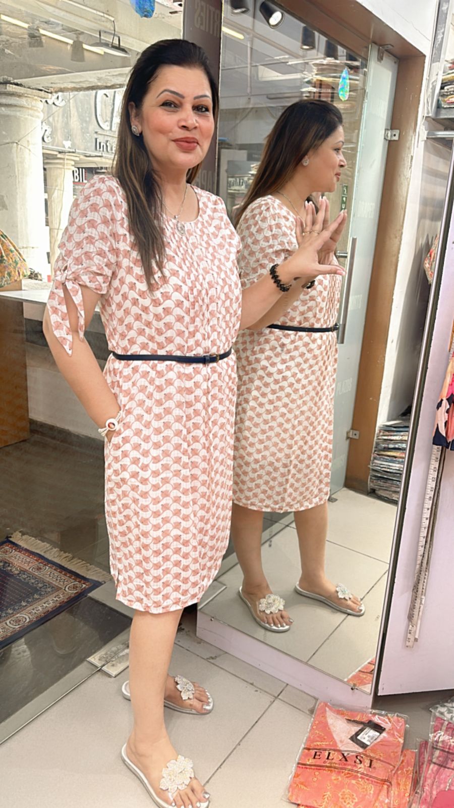 DRESS
