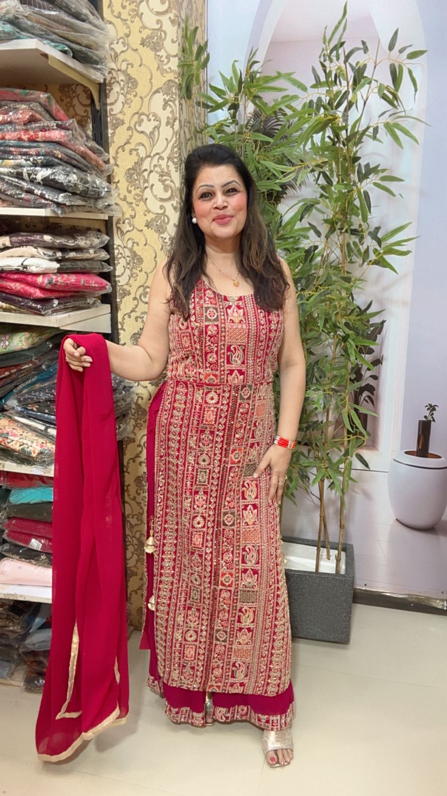 NAYRACUT 3 PIECE SUIT